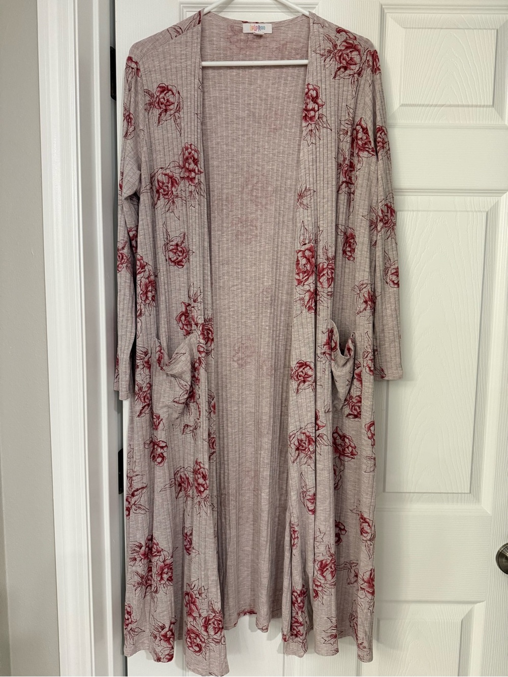 Lularoe Sarah Cardigan - Dark Pink Floral Longline Open Cardigan